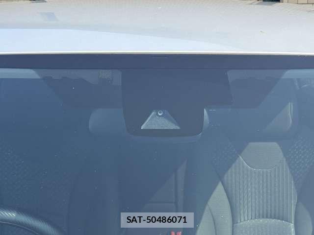 Toyota PRIUS 2018-04 6683962-4