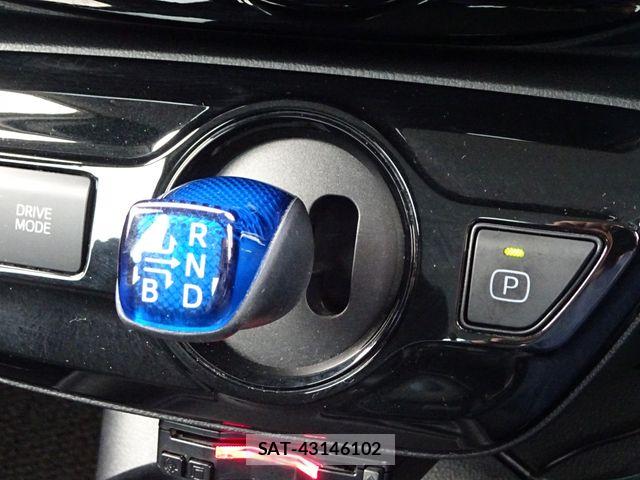 Toyota PRIUS 2021-03 6691196-11