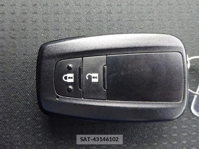 Toyota PRIUS 2021-03 6691196-19