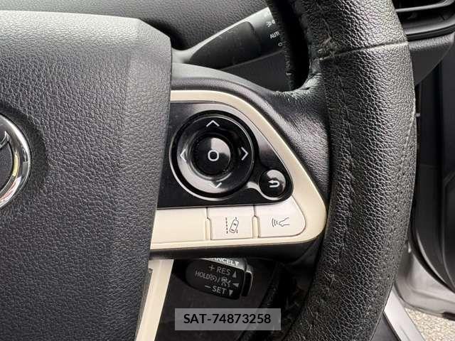 Toyota PRIUS 2018-04 6691197-13