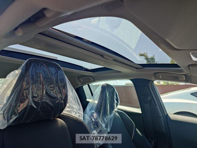 Toyota PRIUS 2023-06 6691193-12