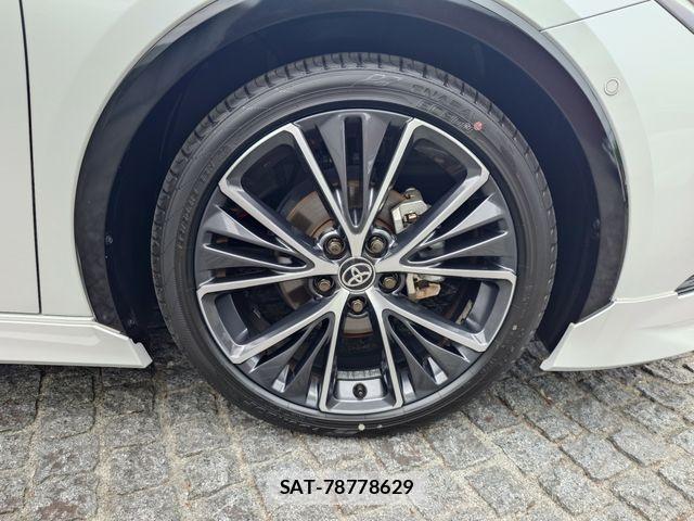 Toyota PRIUS 2023-06 6691193-7