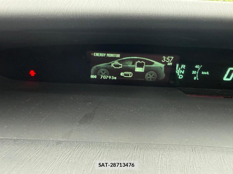 Toyota PRIUS 2012-10 1295219-16