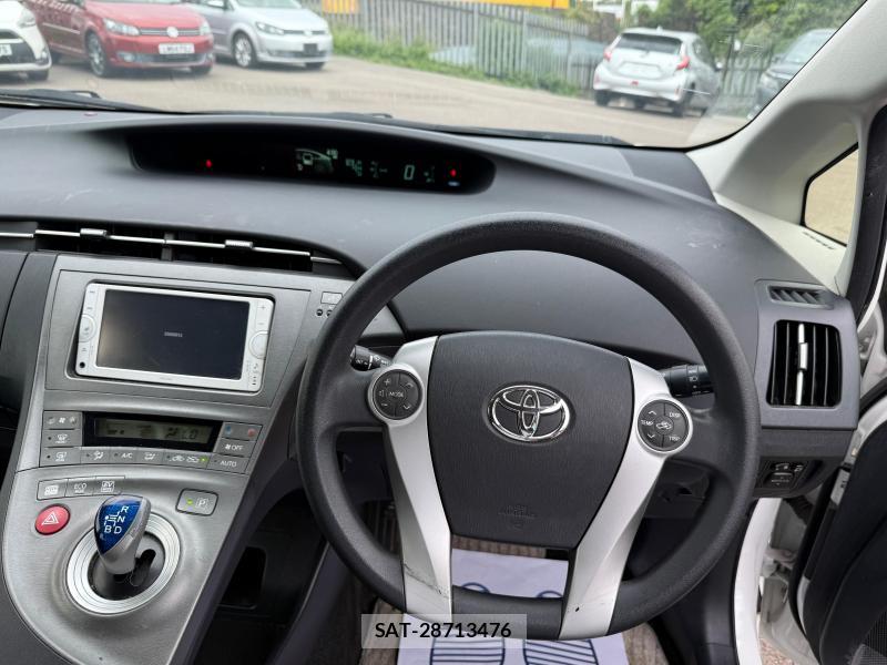 Toyota PRIUS 2012-10 1295219-19
