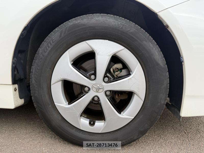 Toyota PRIUS 2012-10 1295219-25