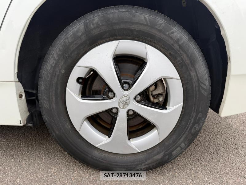 Toyota PRIUS 2012-10 1295219-26