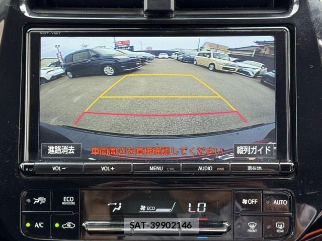 Toyota PRIUS 2018-06 6717083-24