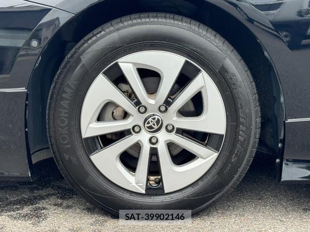 Toyota PRIUS 2018-06 6717083-7