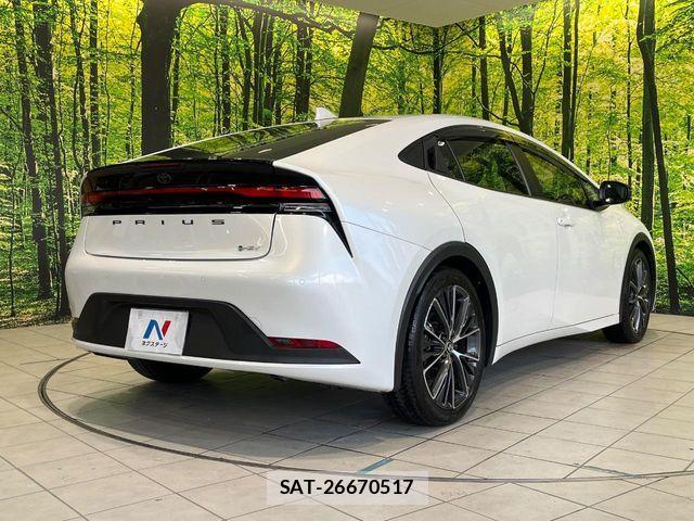 Toyota PRIUS 2024-01 6717067-16