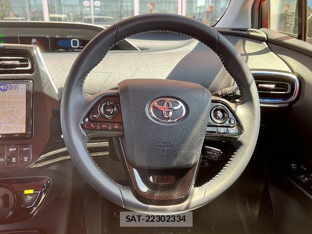 Toyota PRIUS 2019-05 6717070-13