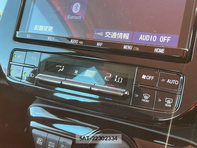 Toyota PRIUS 2019-05 6717070-14