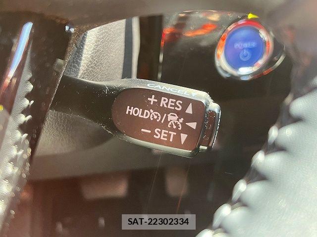 Toyota PRIUS 2019-05 6717070-22