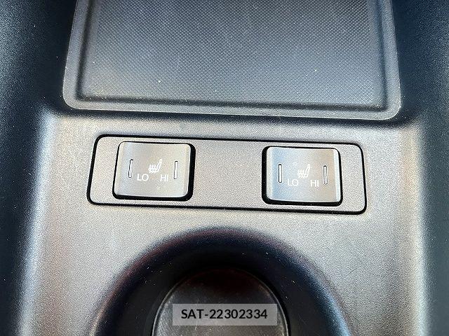 Toyota PRIUS 2019-05 6717070-24