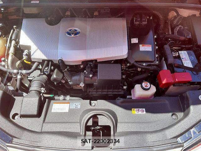 Toyota PRIUS 2019-05 6717070-27