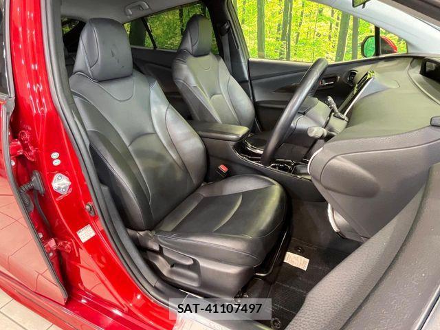 Toyota PRIUS 2016-10 6717079-9