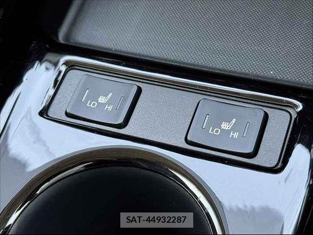 Toyota PRIUS 2022-03 6717069-6