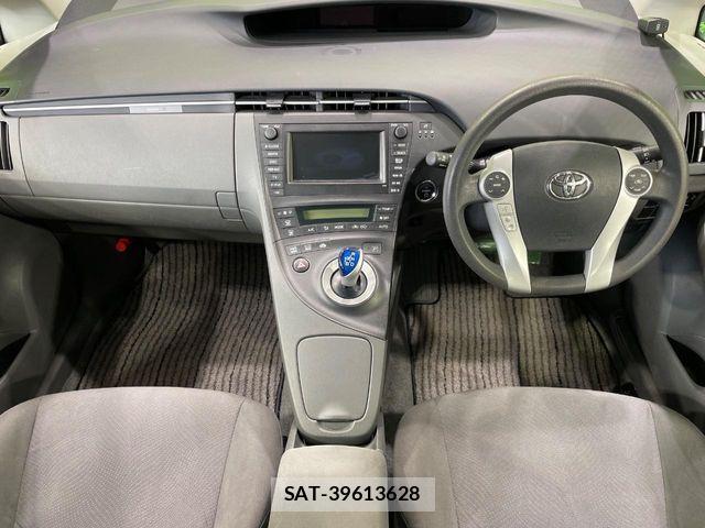 Toyota PRIUS 2009-08 6717087-1