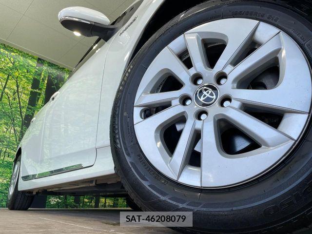 Toyota PRIUS 2017-06 6717072-12
