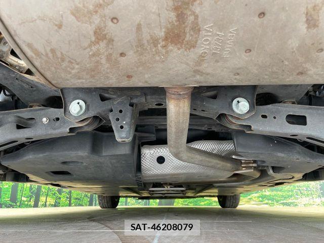 Toyota PRIUS 2017-06 6717072-18