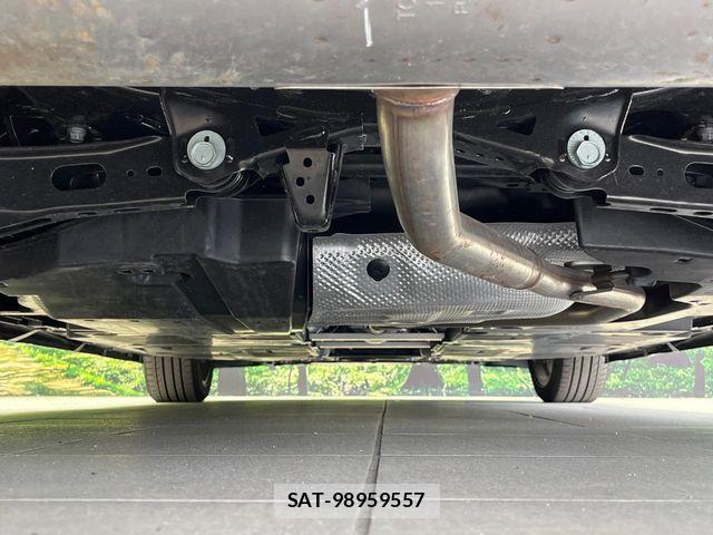 Toyota PRIUS 2024-10 6717058-18