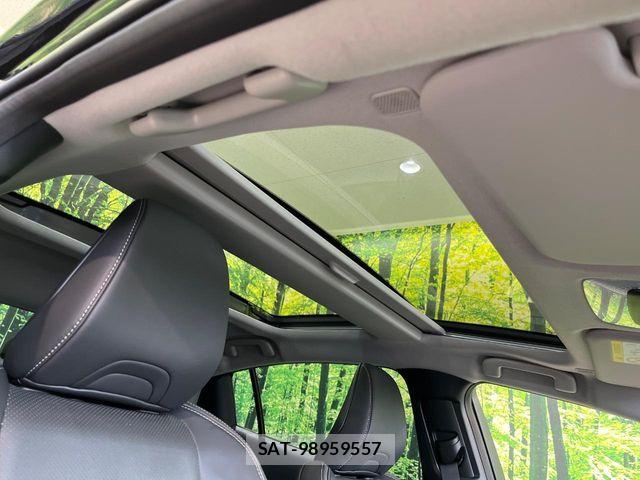 Toyota PRIUS 2024-10 6717058-3