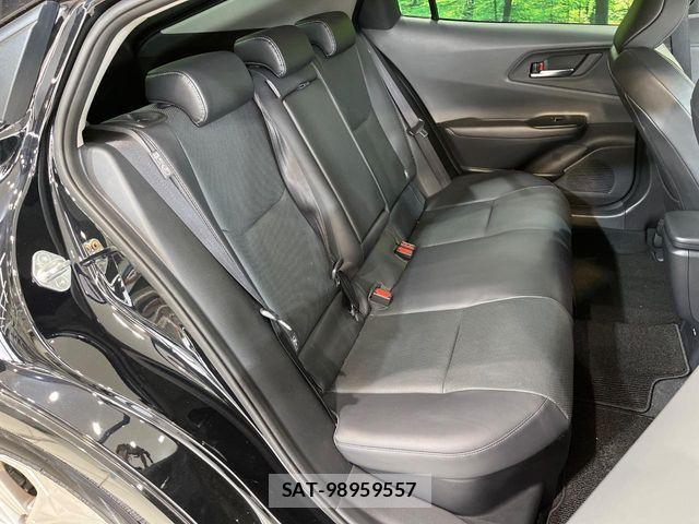 Toyota PRIUS 2024-10 6717058-8