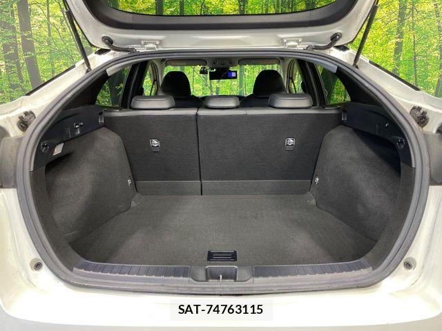Toyota PRIUS 2016-06 6717081-9