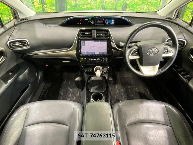 Toyota PRIUS 2016-06 6717081-1