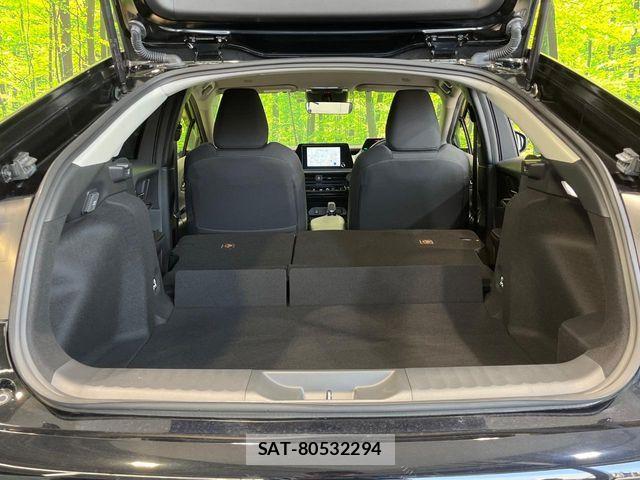 Toyota PRIUS 2023-04 6717060-9