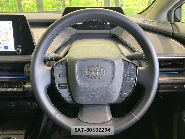 Toyota PRIUS 2023-04 6717060-10