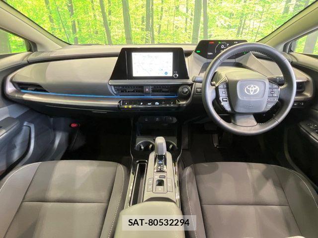 Toyota PRIUS 2023-04 6717060-1