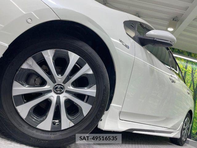 Toyota PRIUS 2019-10 6752886-13