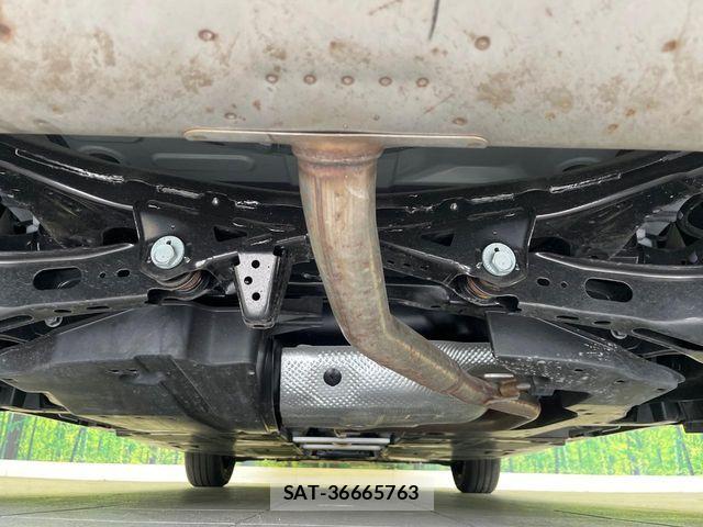 Toyota PRIUS 2024-12 6752880-18