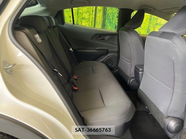 Toyota PRIUS 2024-12 6752880-8
