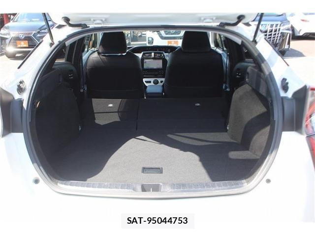 Toyota PRIUS 2016-07 6752908-27