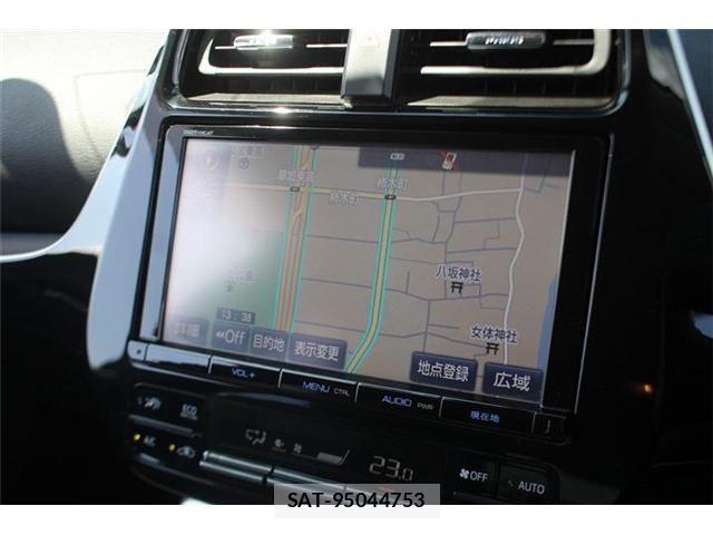 Toyota PRIUS 2016-07 6752908-2