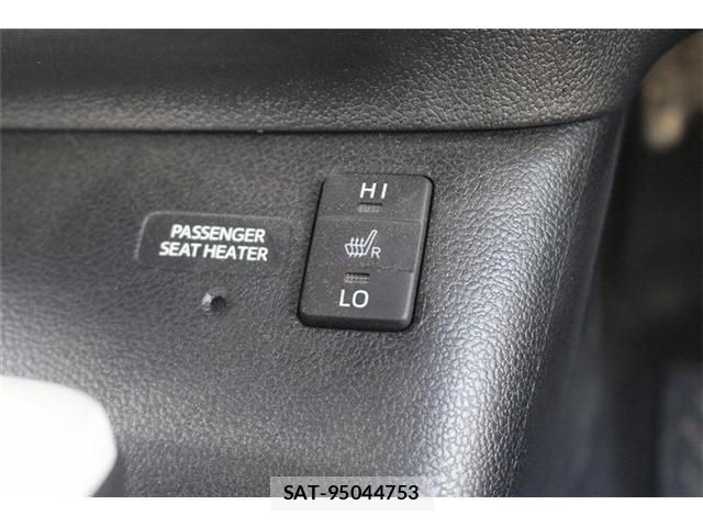 Toyota PRIUS 2016-07 6752908-6