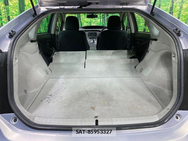 Toyota PRIUS 2012-05 6752937-9