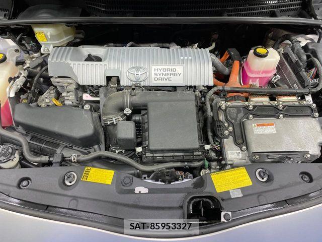 Toyota PRIUS 2012-05 6752937-17