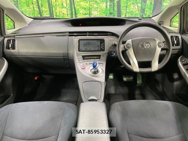 Toyota PRIUS 2012-05 6752937-1