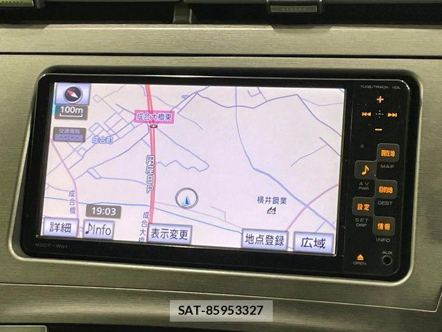 Toyota PRIUS 2012-05 6752937-2