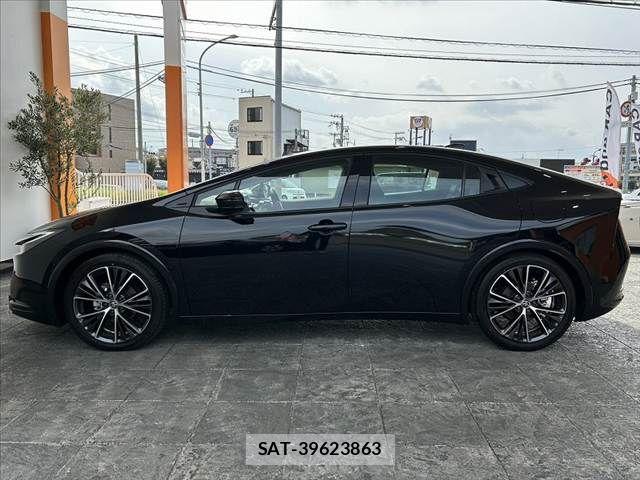 Toyota PRIUS 2025-04 6752864-10