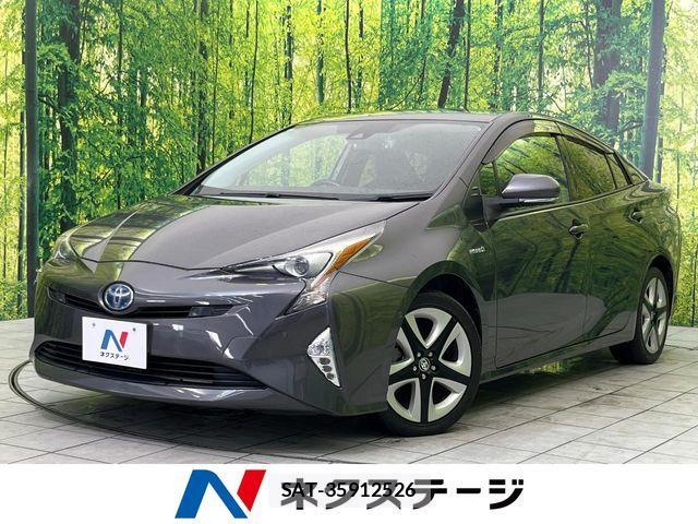 Toyota PRIUS 2017-06 6752915-0