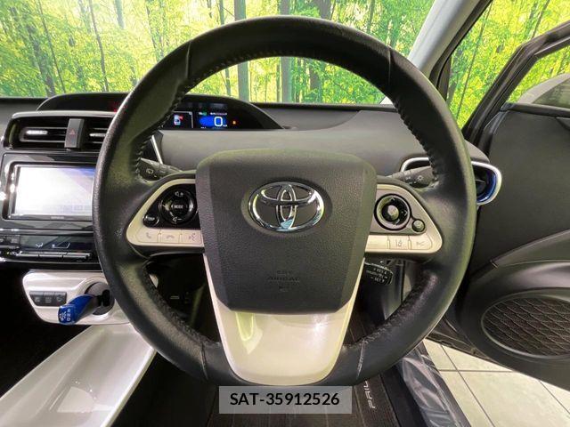 Toyota PRIUS 2017-06 6752915-10