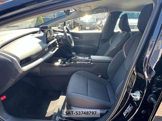 Toyota PRIUS 2025-07 6752882-9