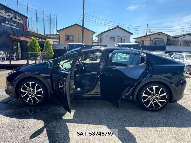 Toyota PRIUS 2025-07 6752882-26