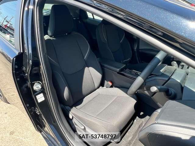 Toyota PRIUS 2025-07 6752882-6
