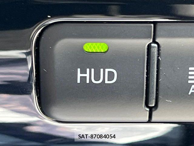 Toyota PRIUS 2017-04 6752923-6