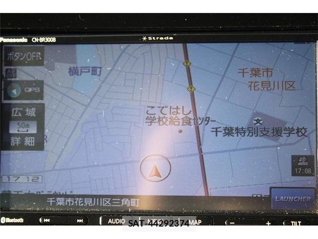 Toyota PRIUS 2019-09 6752905-1
