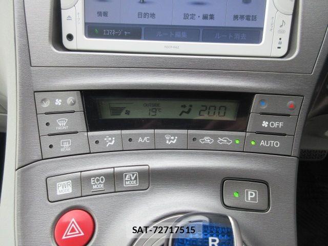 Toyota PRIUS 2013-04 6752935-14